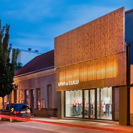 アパートホテル Vi&la - House ピエシュチャニ